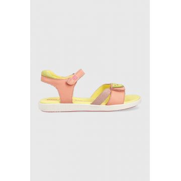 Agatha Ruiz de la Prada sandale din piele pentru copii culoarea roz