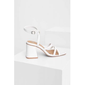 Answear Lab sandale de piele culoarea alb