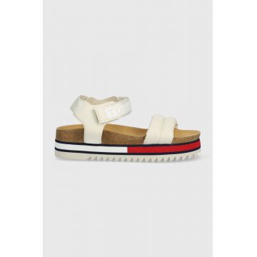 Tommy Jeans sandale FLAG OUTSOLE SANDAL femei, culoarea bej, cu platforma, EN0EN02122