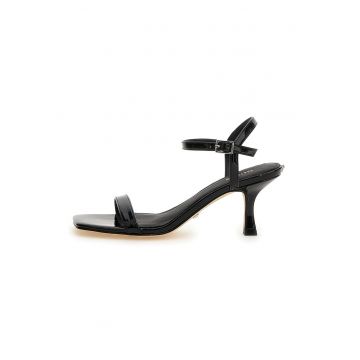 Sandale de piele ecologica cu aspect lacuit