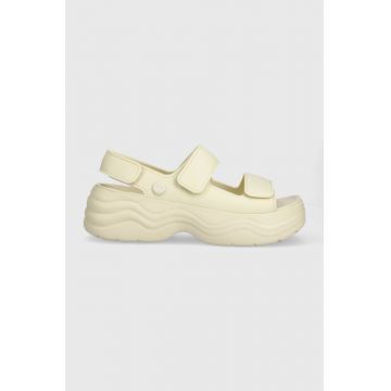 Crocs sandale Skyline Slide femei, culoarea bej, cu platforma, 208183