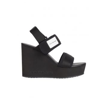 Sandale cu talpa wedge si logo