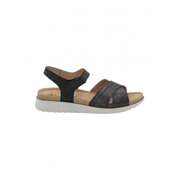 Sandale de piele ecologica cu velcro