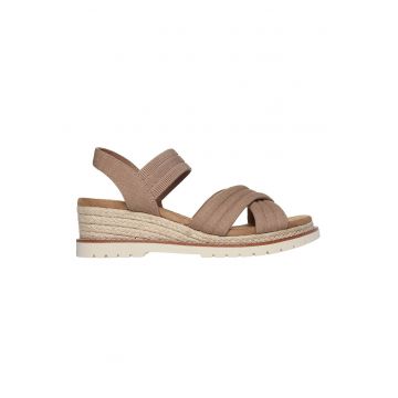 Sandale-espadrile cu talpa wedge