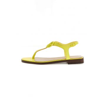 Sandale de piele cu bareta in T