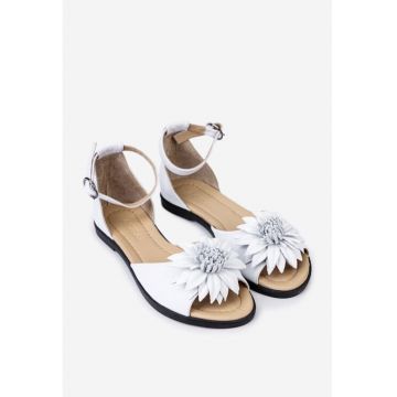 Sandale dama albe din piele cu ornament floare
