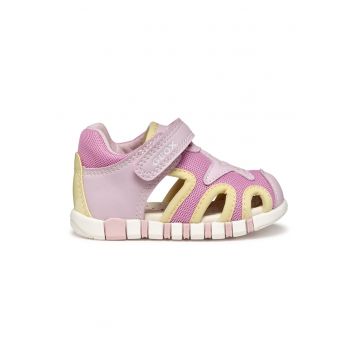 Sandale cu velcro