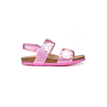 Sandale cu velcro si imprimeu floral