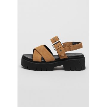 Sandale de piele cu catarama