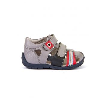 Sandale din piele cu talpa plata