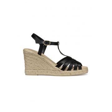 Sandale din piele cu talpa wedge si catarama