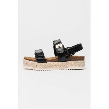 Sandale din piele ecologica cu talpa flatform