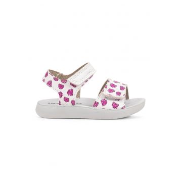 Sandale din piele ecologica cu velcro si model cu inimi