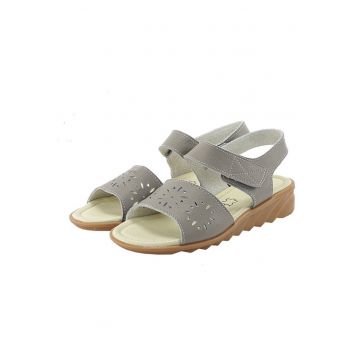 Sandale gri din piele naturala Catis M5 382 - Gri