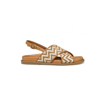 Sandale slingback din piele cu aspect tesut