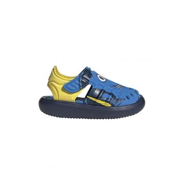Sandale cu model grafic