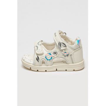 Sandale cu velcro
