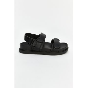 Sandale din piele ecologica cu inchidere velcro