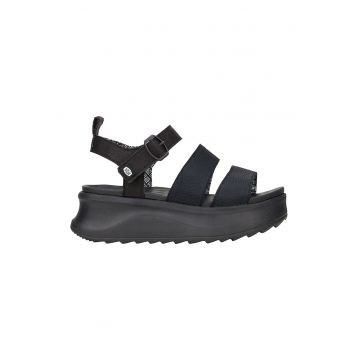 Sandale cu talpa wedge si catarama