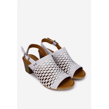 Sandale dama din piele naturala alba cu model decupat