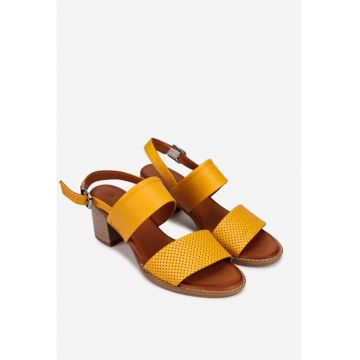 Sandale dama galbene din piele naturala cu aspect perforat