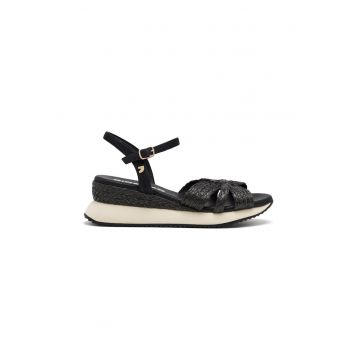 Sandale din piele ecologica impletita cu talpa wedge