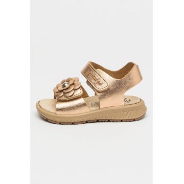 Sandale cu velcro si aplicatie floare