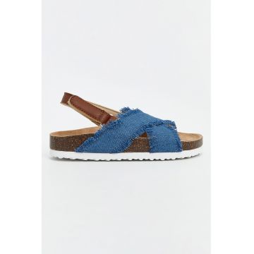 Sandale din denim cu talpa plata si velcro