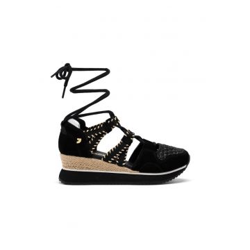 Sandale din piele intoarsa cu talpa demi-wedge