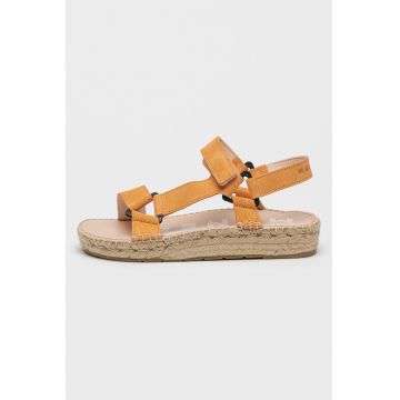 Sandale-espadrile cu garnituri de piele