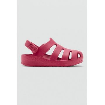 Sandale fisherman cu inchidere velcro