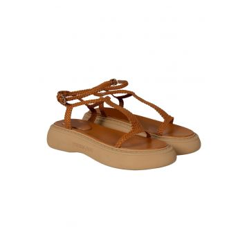 Sandale cu model impletit -