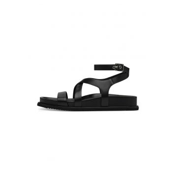 Sandale de piele cu catarame
