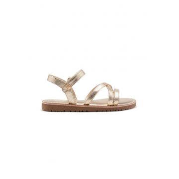 Sandale din piele cu inchidere velcro si model uni