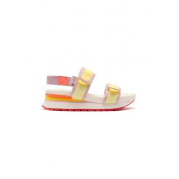 Sandale cu inchidere velcro si insertii din piele intoarsa