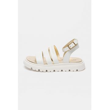Sandale cu talpa flatform si catarama