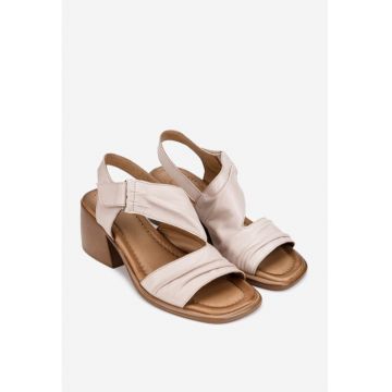 Sandale dama  din piele roz pudra cu inchidere velcro