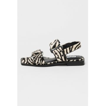 Sandale din piele cu par scurt cu animal print Saria