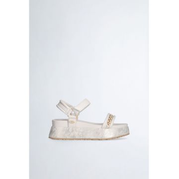 Sandale wedge de piele ecologica cu lant decorativ
