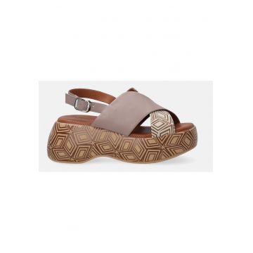 - Sandale cu talpa demi-wedge si imprimeu