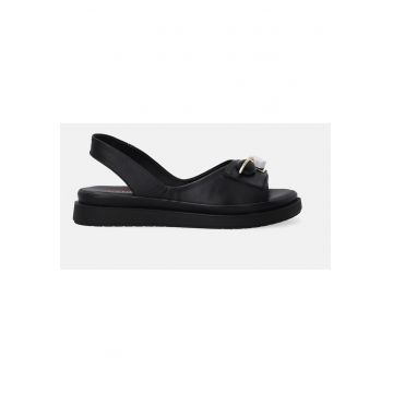 Sandale de piele cu elemente decorative