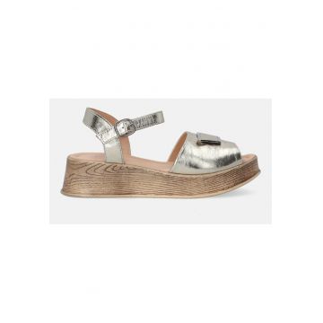 Sandale din piele cu talpa cu aspect de lemn si varf rotund