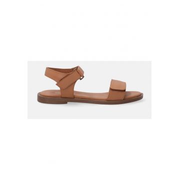 Sandale din piele cu talpa joasa si velcro