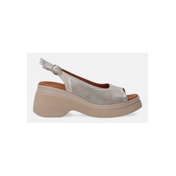 Sandale din piele nabuc cu aspect metalizat si perforatii decorative