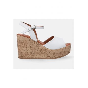 Sandale wedge cu bareta pe glezna