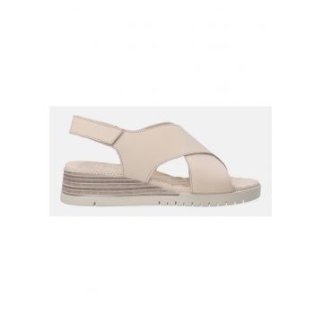 Sandaledin piele cu platforma si barete incrucisate
