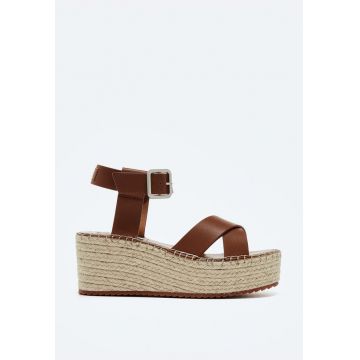 Sandale tip espadrile din piele ecologica cu talpa wedge