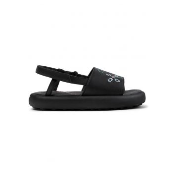 Sandale de piele cu broderie
