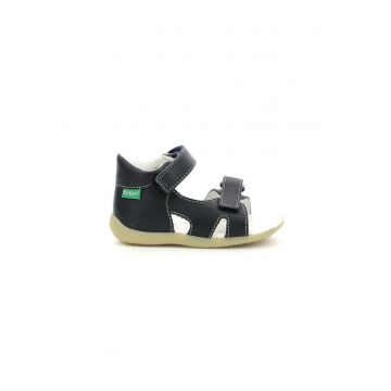 Sandale din piele cu inchidere velcro Sandale din piele cu inchidere velcro