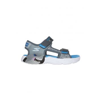 Sandale din piele ecologica cu inchidere velcro Sandale din piele ecologica cu inchidere velcro